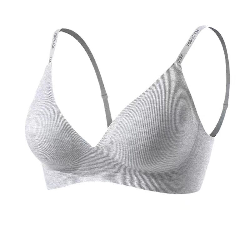 滑らかなアイスシルク素材のワイヤレスブラ、控えめなフルカバー - Wirefree Bra Comfort のレビューと価格